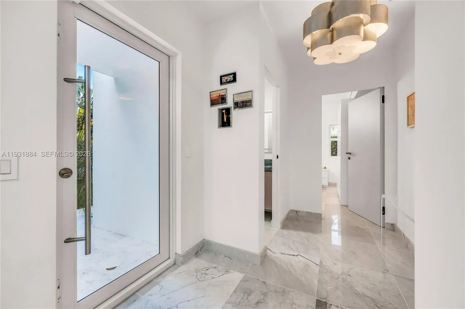4321 Nautilus Dr, Miami Beach FL 33140