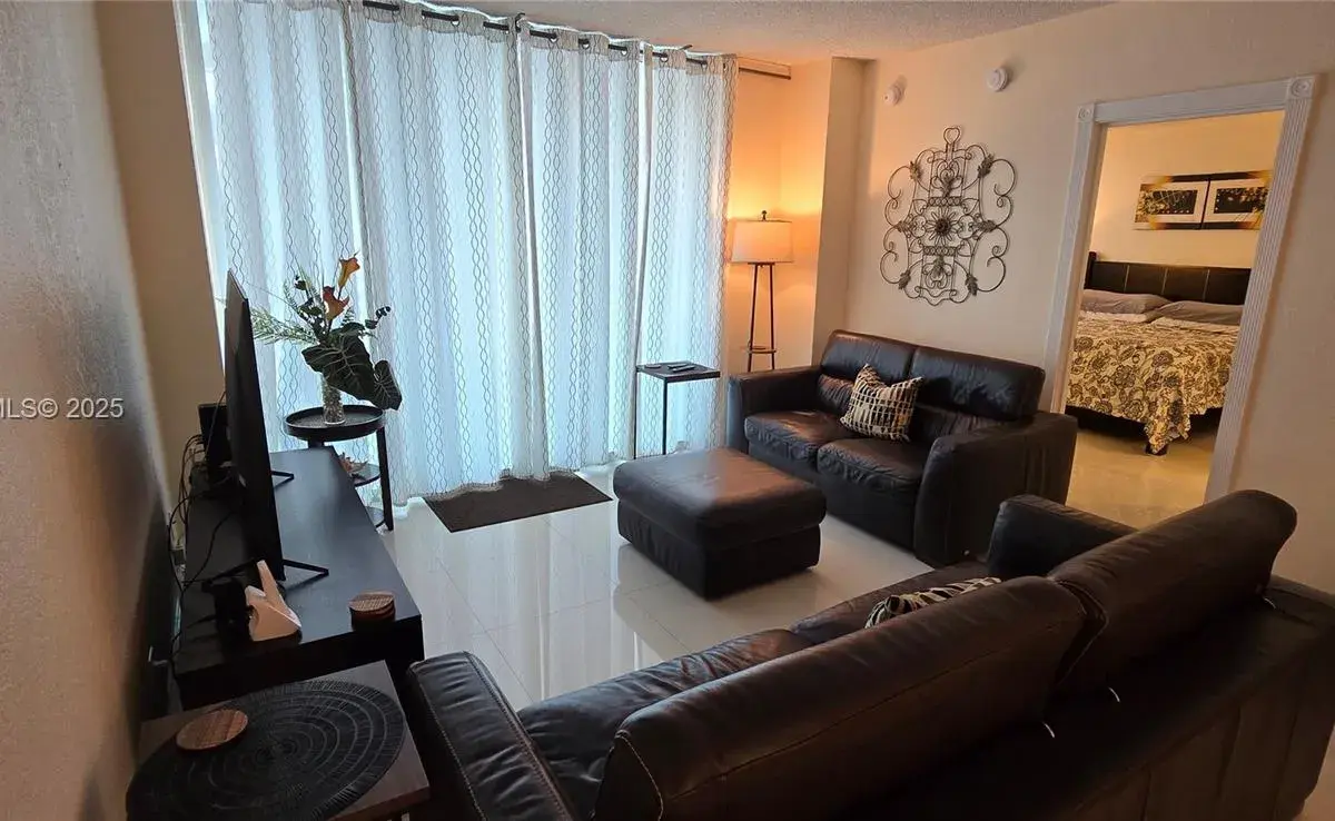 4001 S Ocean Dr # 4J, Hollywood FL 33019