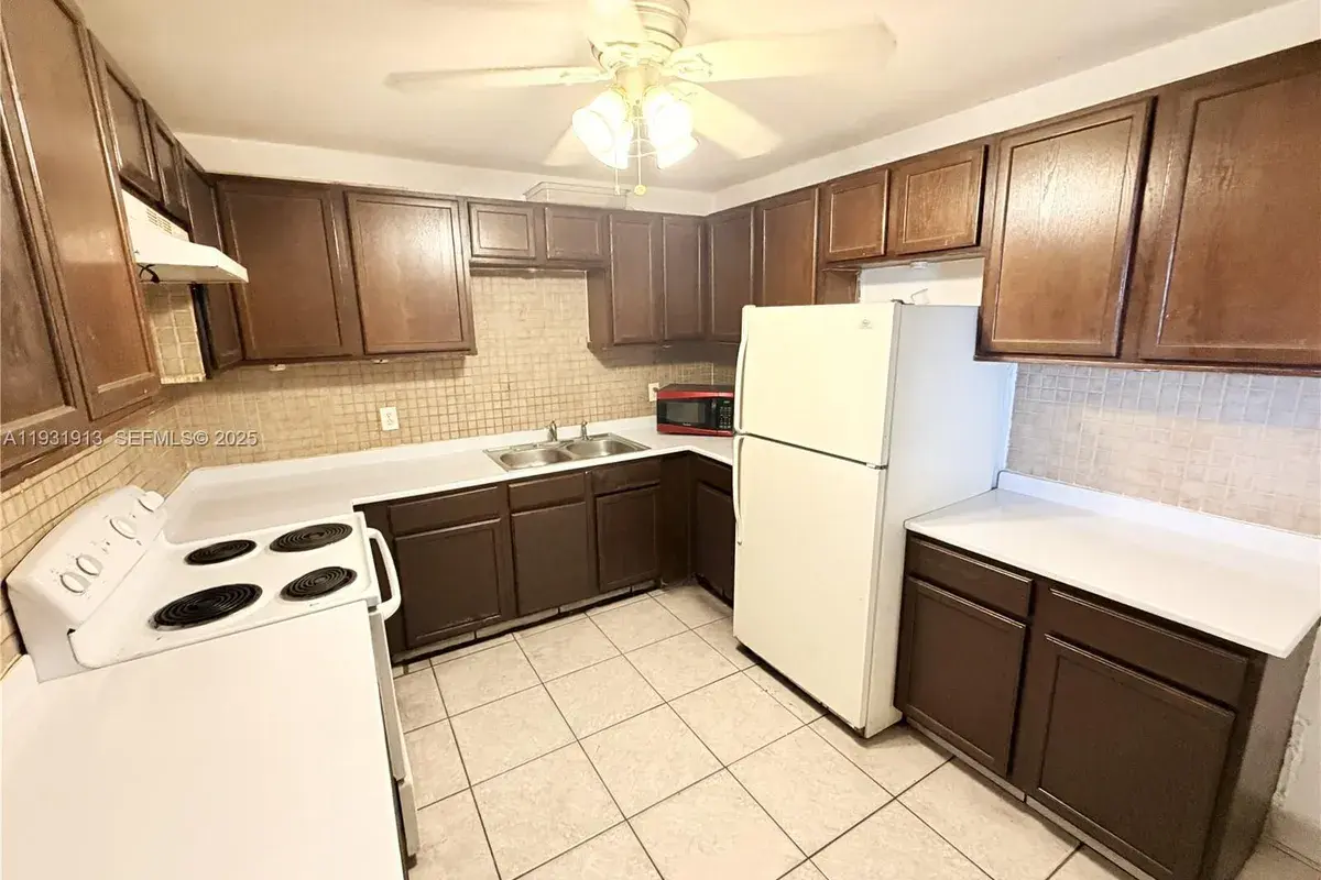 1829 N A St # 13, Lake Worth FL 33460