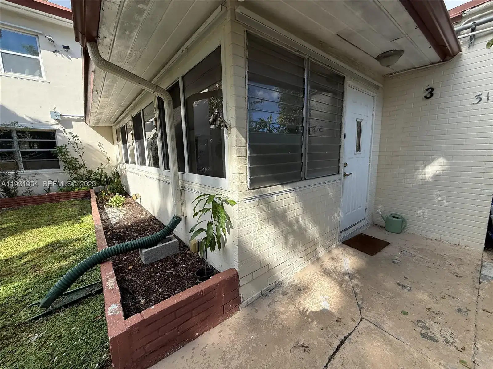 318 SW 15th St # 1, Dania Beach FL 33004 photo 3