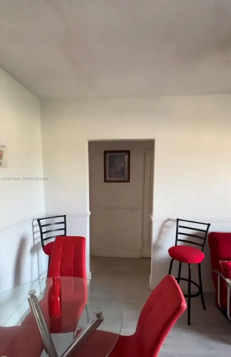 7155 NW 17th Ave # 23, Miami FL 33147 photo 4