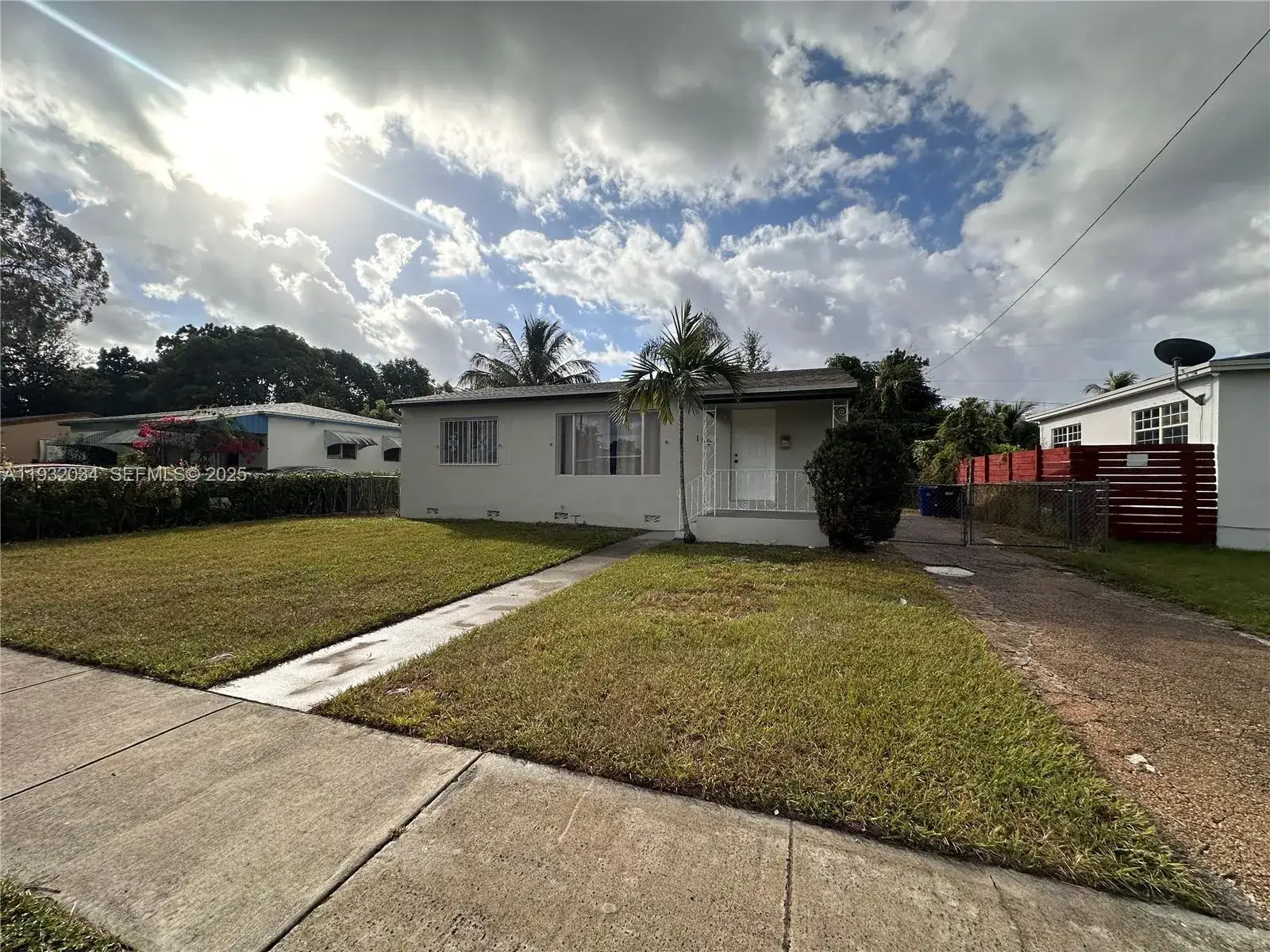 150 NE 170th St # 150, North Miami Beach FL 33162