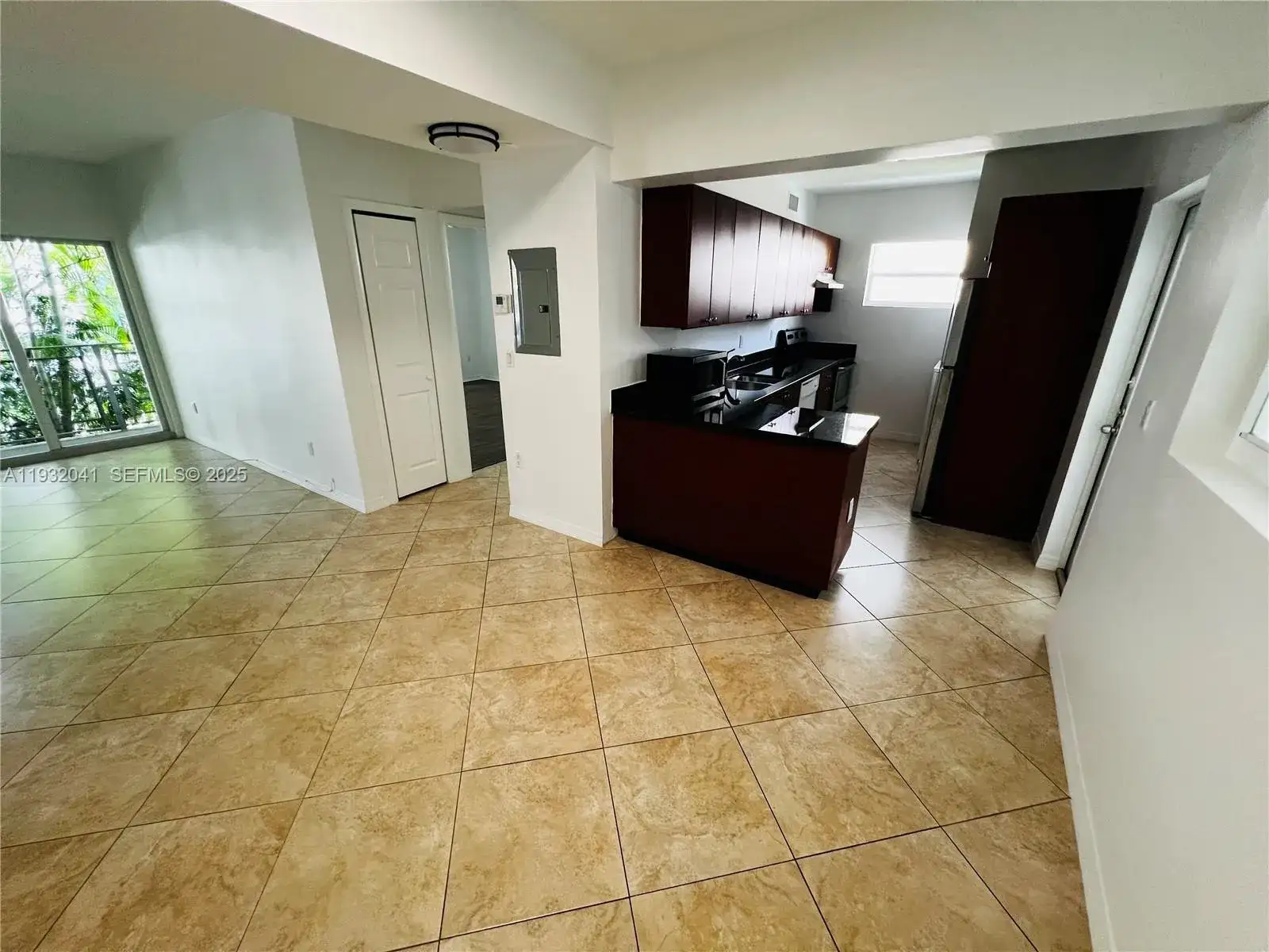 946 Bay Dr # 2, Miami Beach FL 33141 photo 5