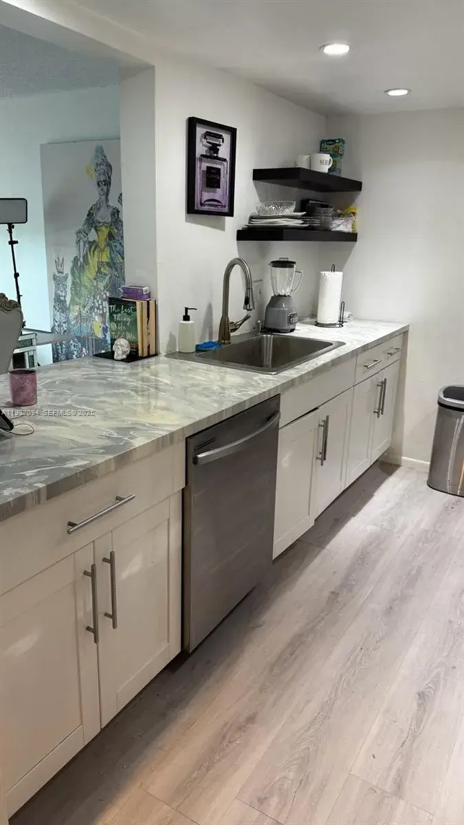 1101 River Reach Dr # 511, Fort Lauderdale FL 33315