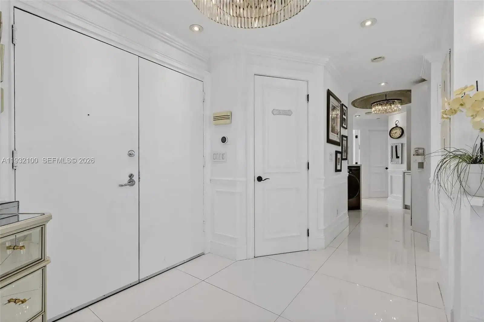 1000 Island Blvd, Aventura FL 33160 photo 5
