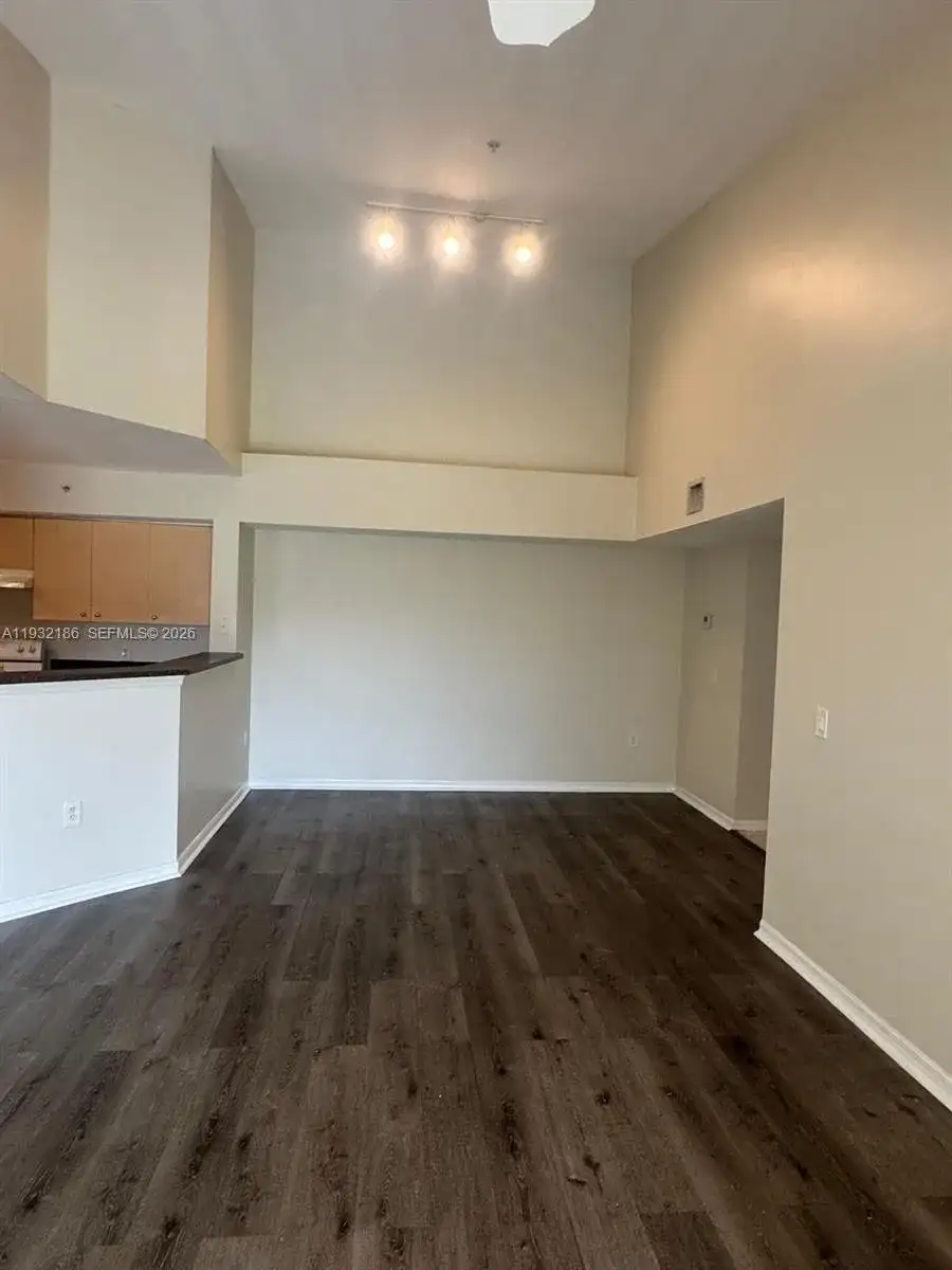 4041 San Marino Blvd # 308, West Palm Beach FL 33409 photo 2