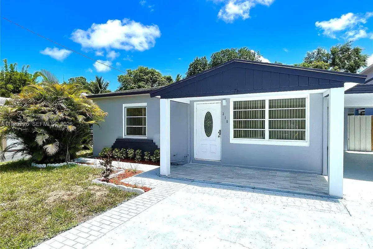 310 SW 10th St, Fort Lauderdale FL 33315