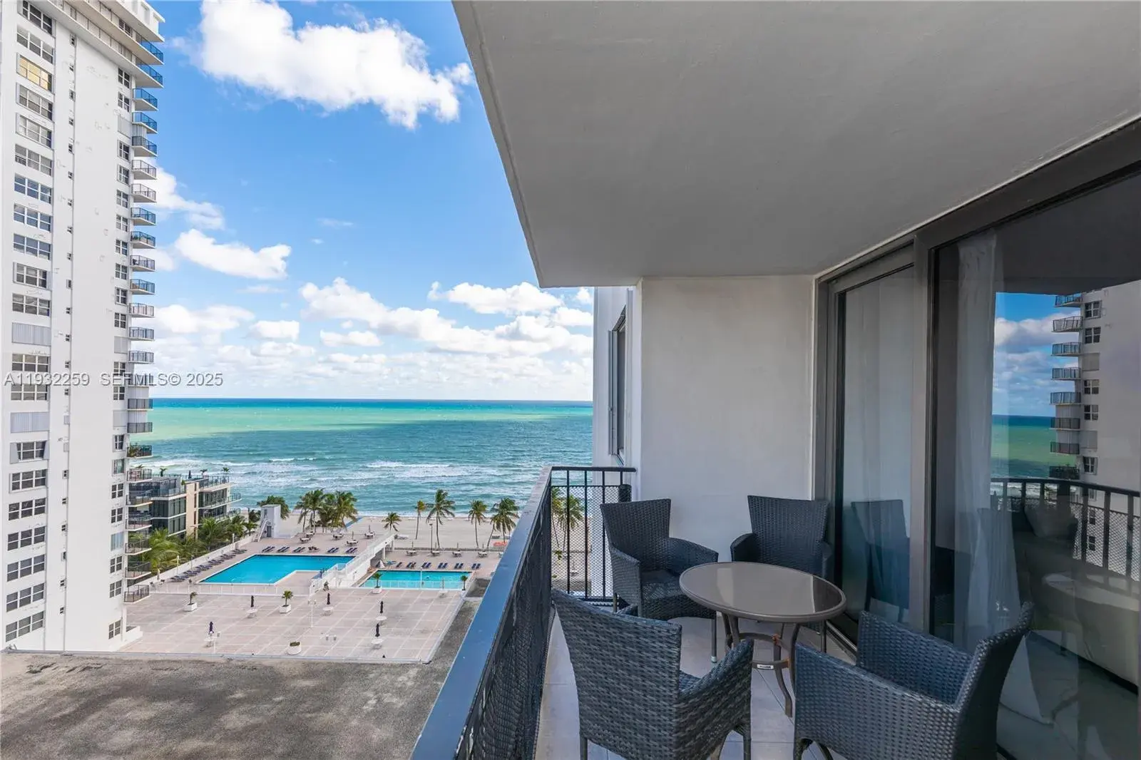 2401 S Ocean Dr # 1204, Hollywood FL 33019