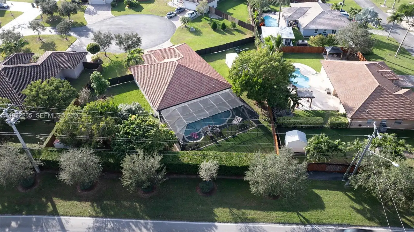 2135 NW 14th Ter, Homestead FL 33030 photo 5