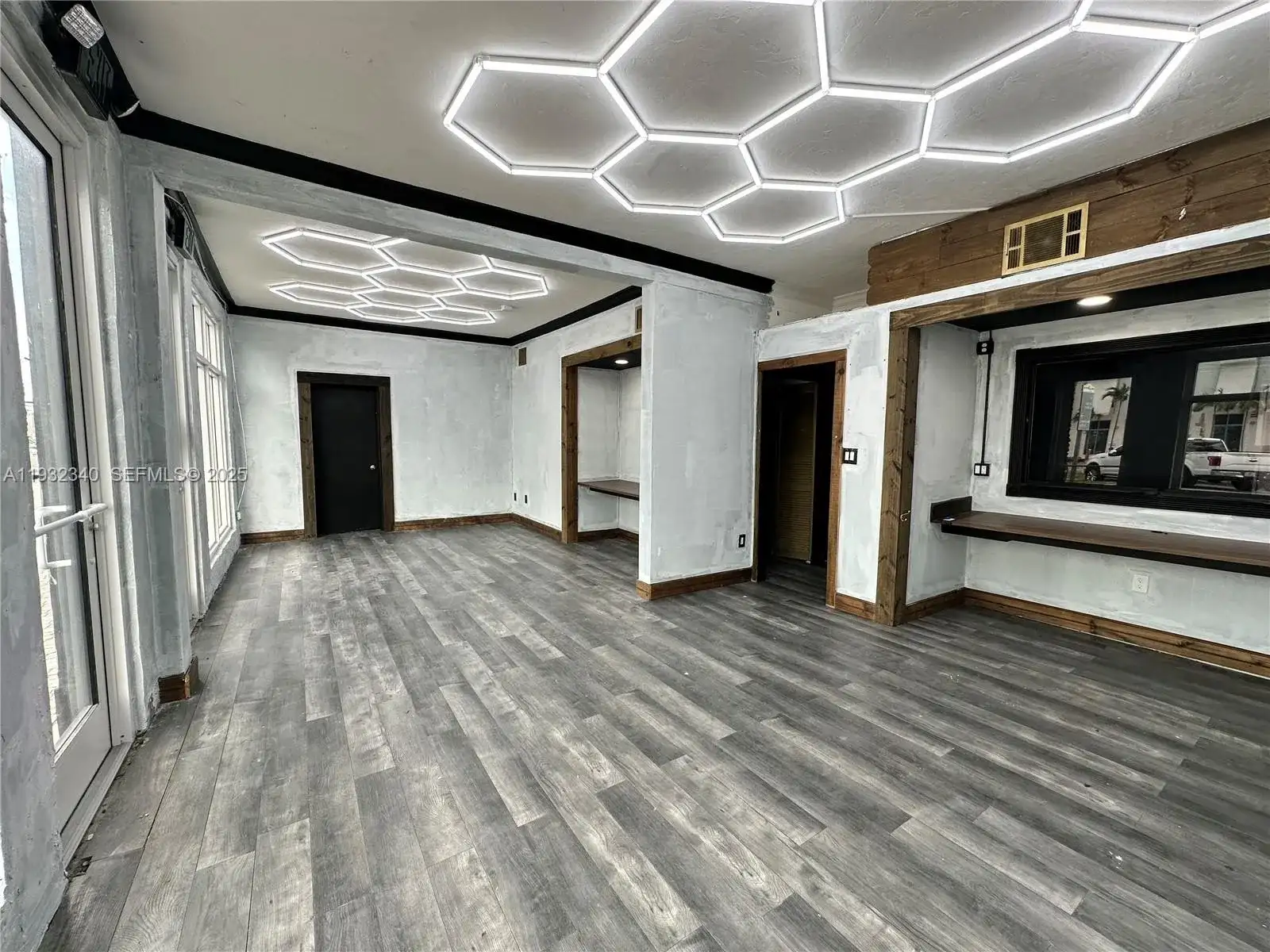 111 S 21 Ave, Hollywood FL 33020 photo 4
