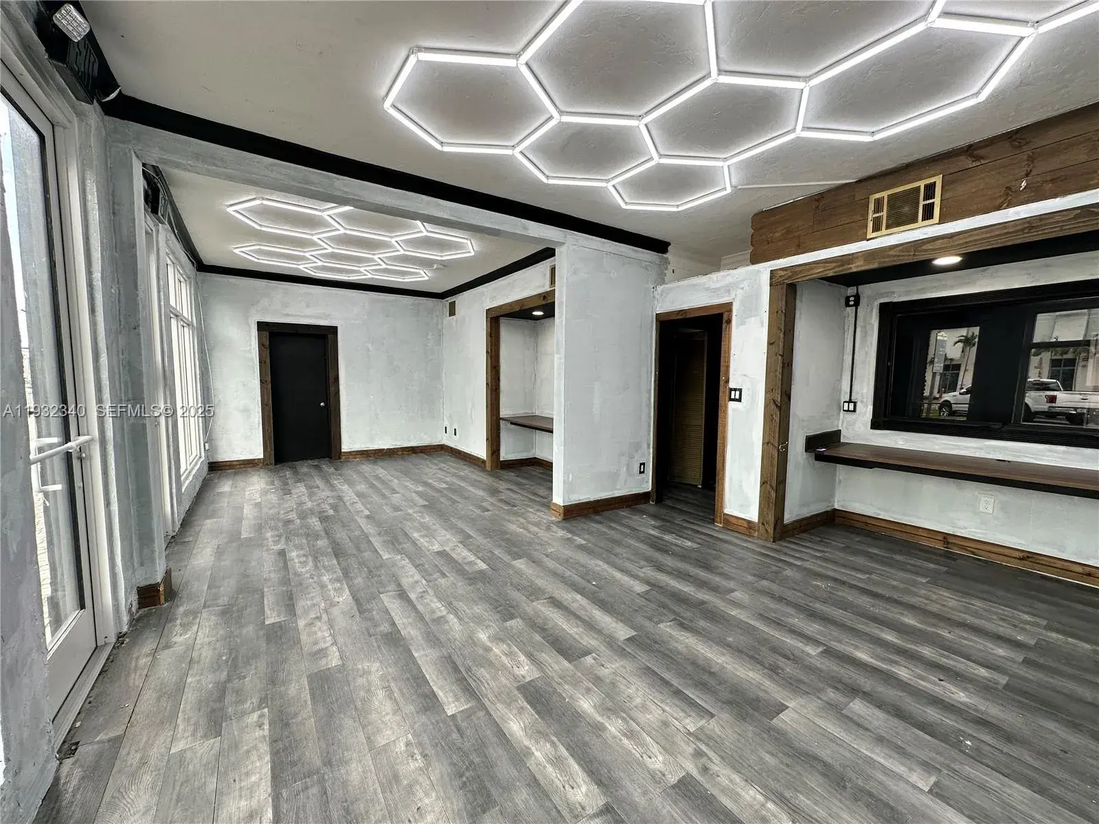 111 S 21 Ave, Hollywood FL 33020