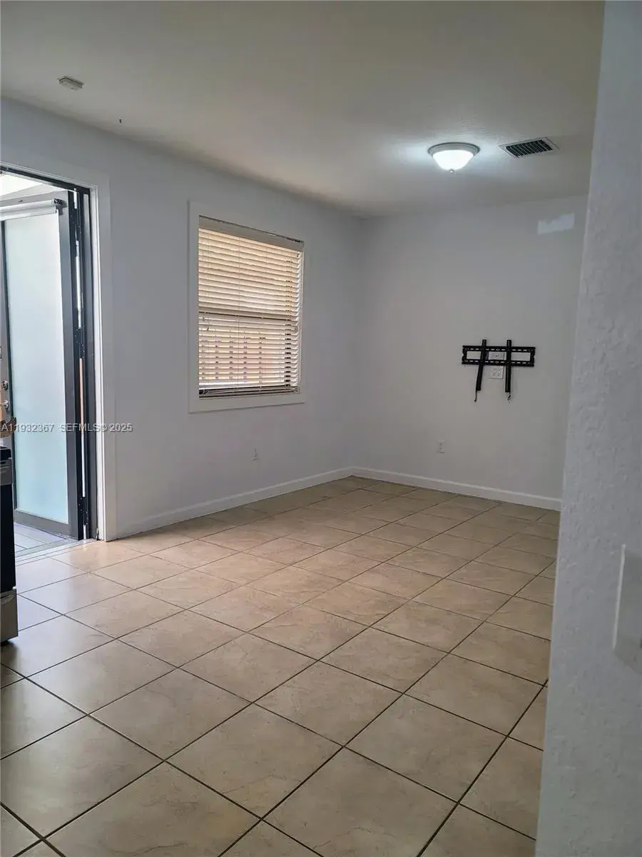 11858 SW 153rd Ct, Miami FL 33196