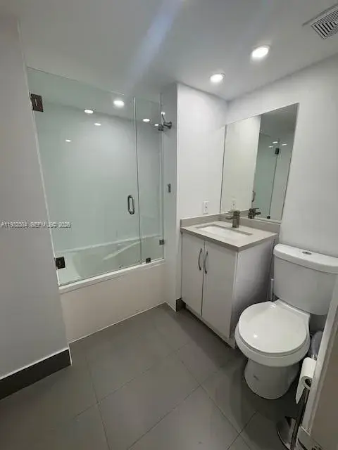 1717 N Bayshore Dr # 1152, Miami FL 33132