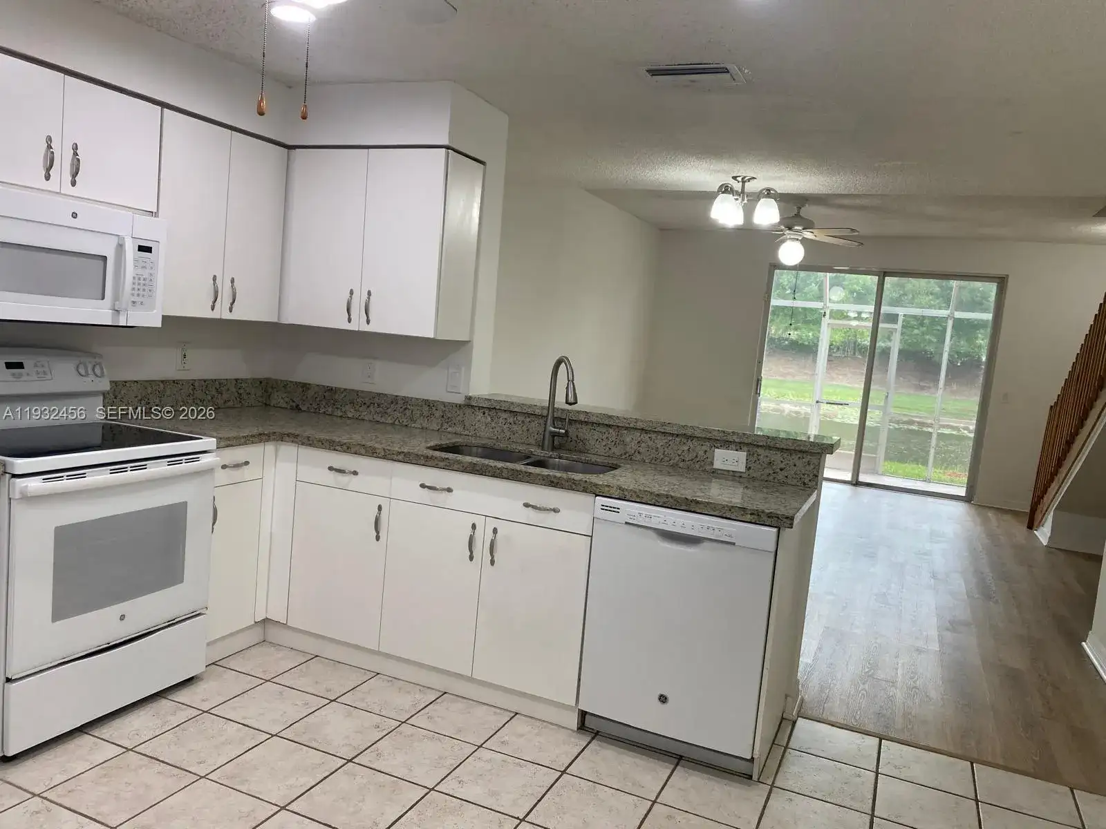 1384 Veracruz Ln # 7, Weston FL 33327 photo 4
