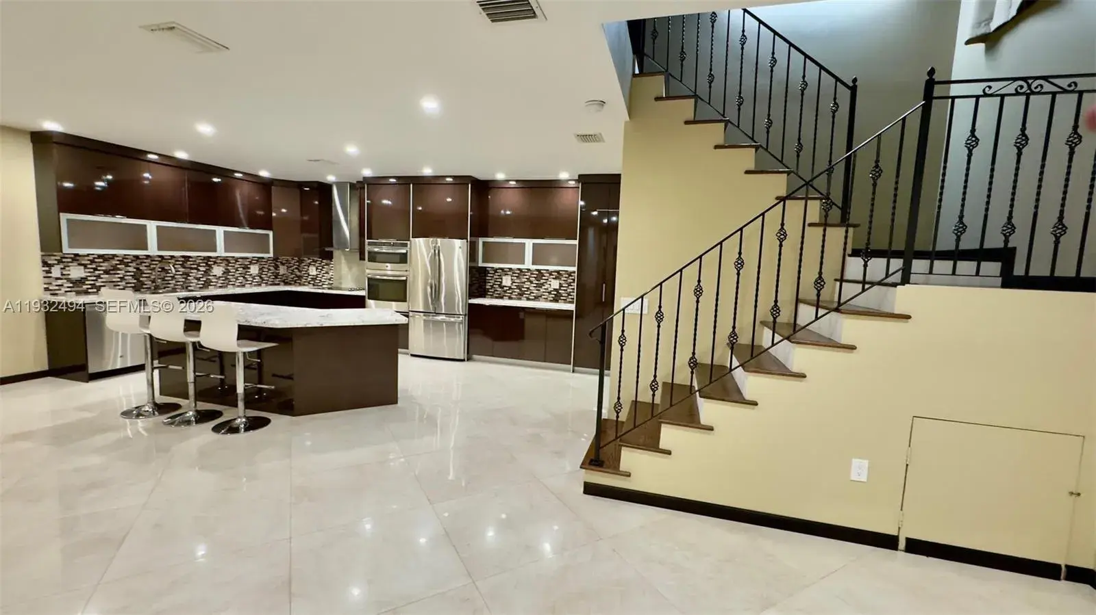 1094 Redwood St # 1094, Hollywood FL 33019