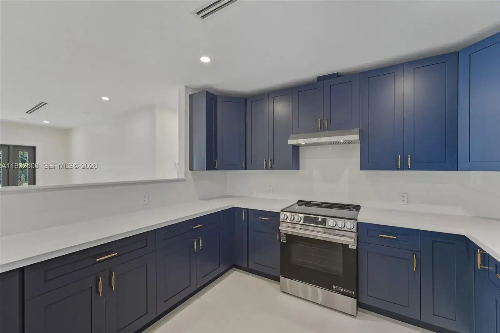 7505 SW 167th St, Palmetto Bay FL 33157 photo 4