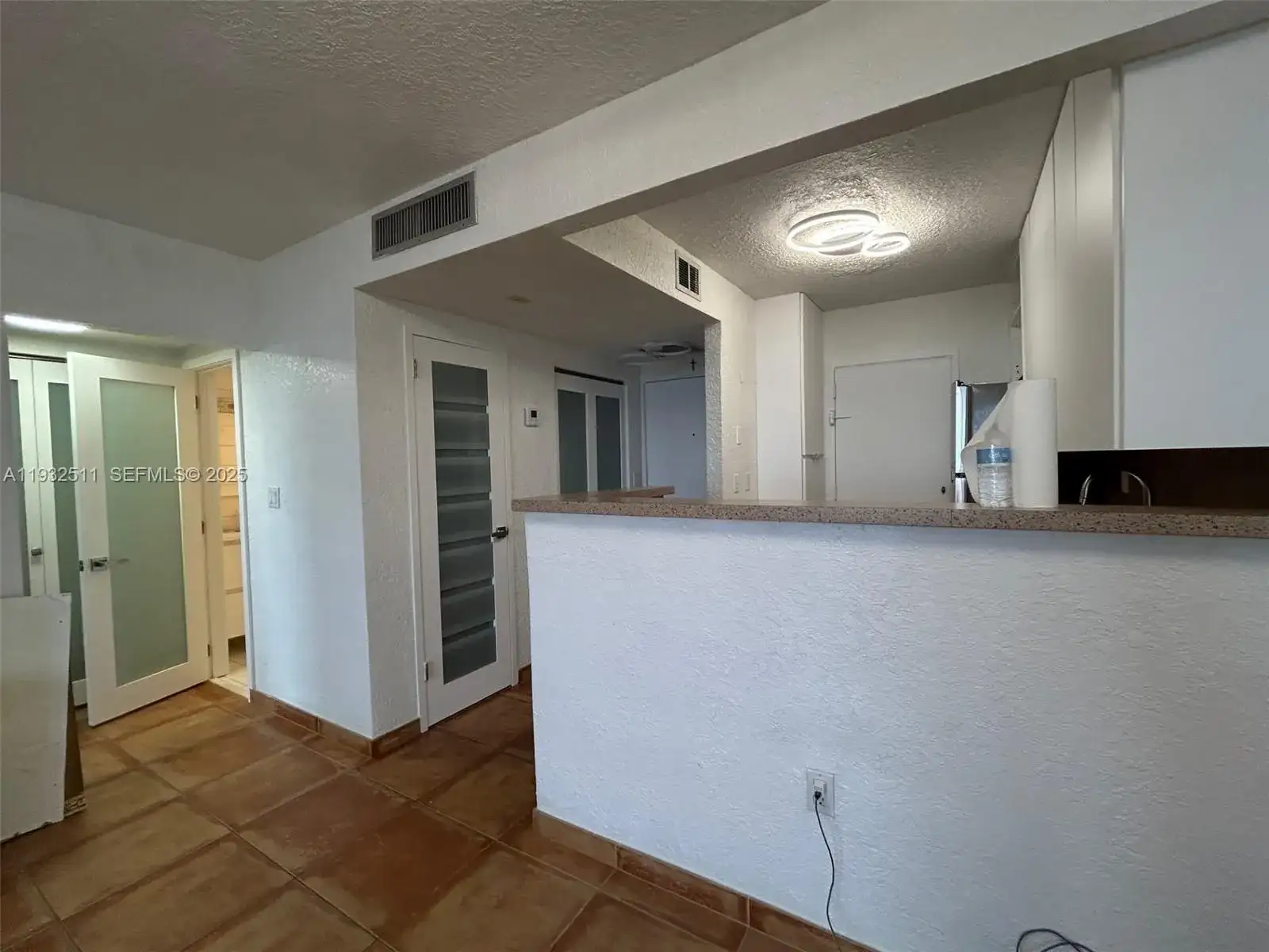 2899 Collins Ave # 637, Miami Beach FL 33140 photo 2