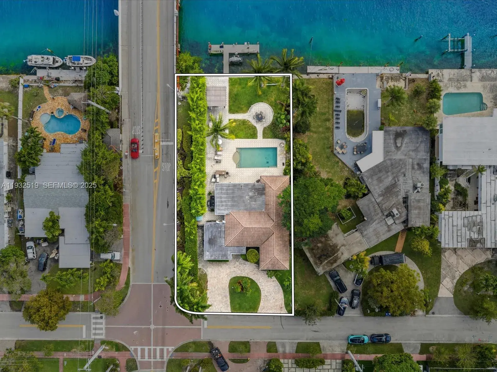 1000 S Shore Dr, Miami Beach FL 33141