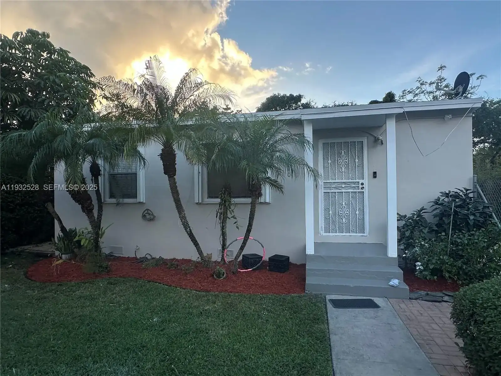 6720 NW 4th Ave, Miami FL 33150 photo 2