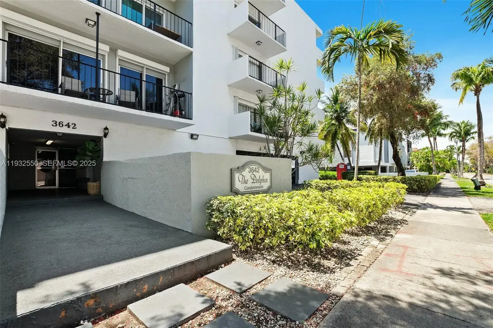 3642 NE 171st St # 506, North Miami Beach FL 33160 photo 2