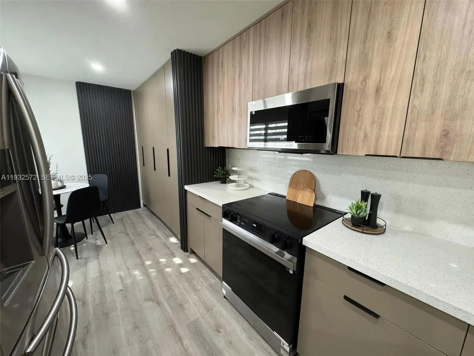 10109 NW 52nd Ter, Doral FL 33178 photo 5