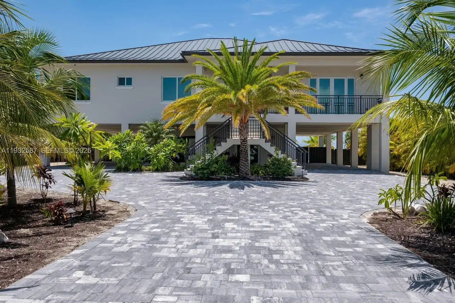 108 Sunrise Dr, Marathon FL 33050