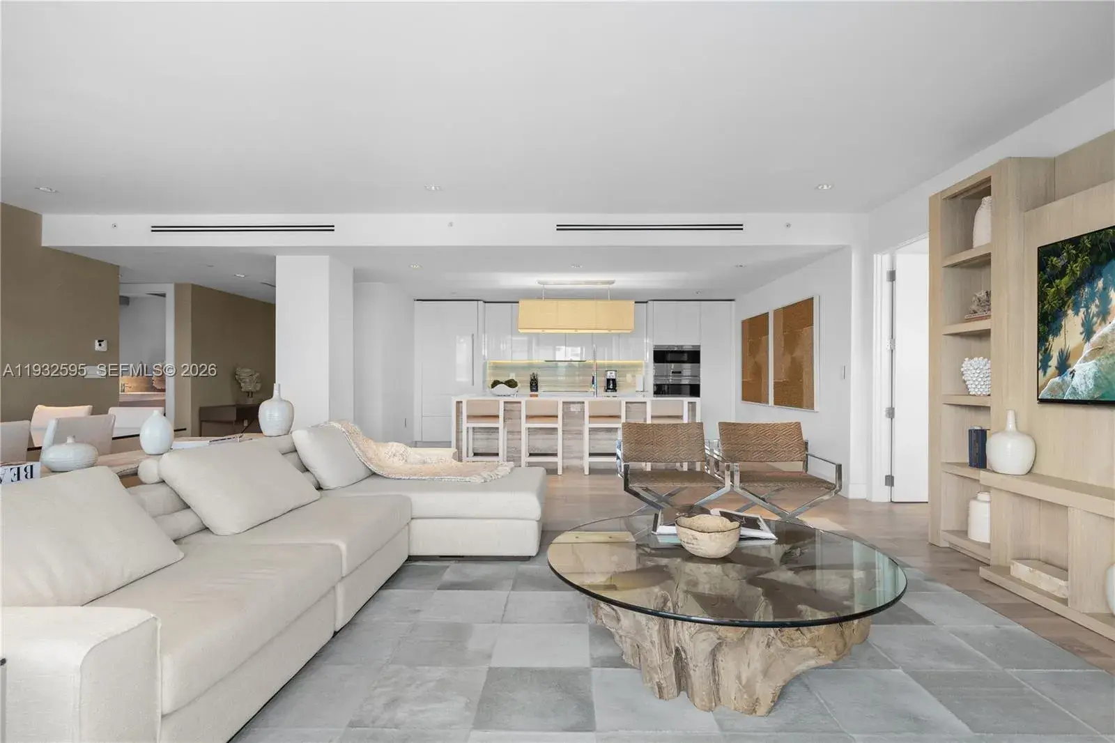 102 24th St # 1706, Miami Beach FL 33139