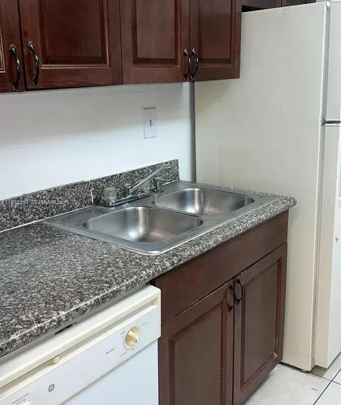 1880 N Congress Ave # 105, West Palm Beach FL 33401