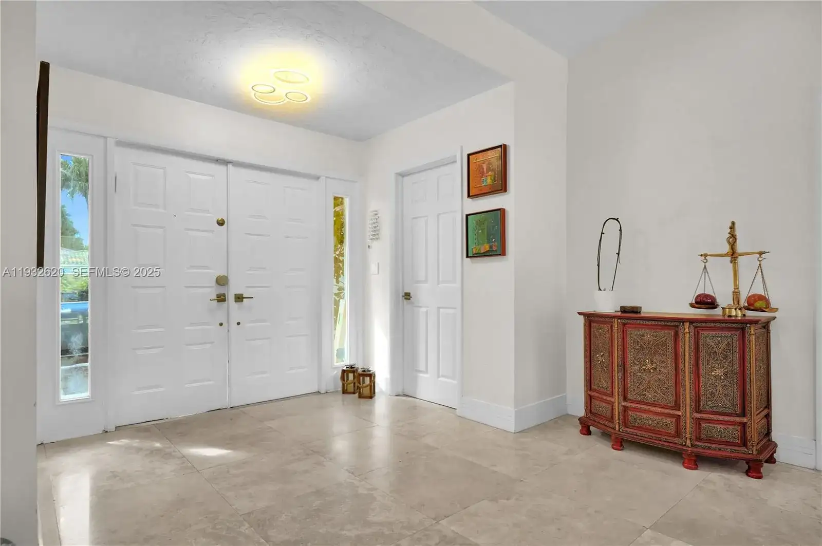 2101 NE 211th Ter, Miami FL 33179 photo 4