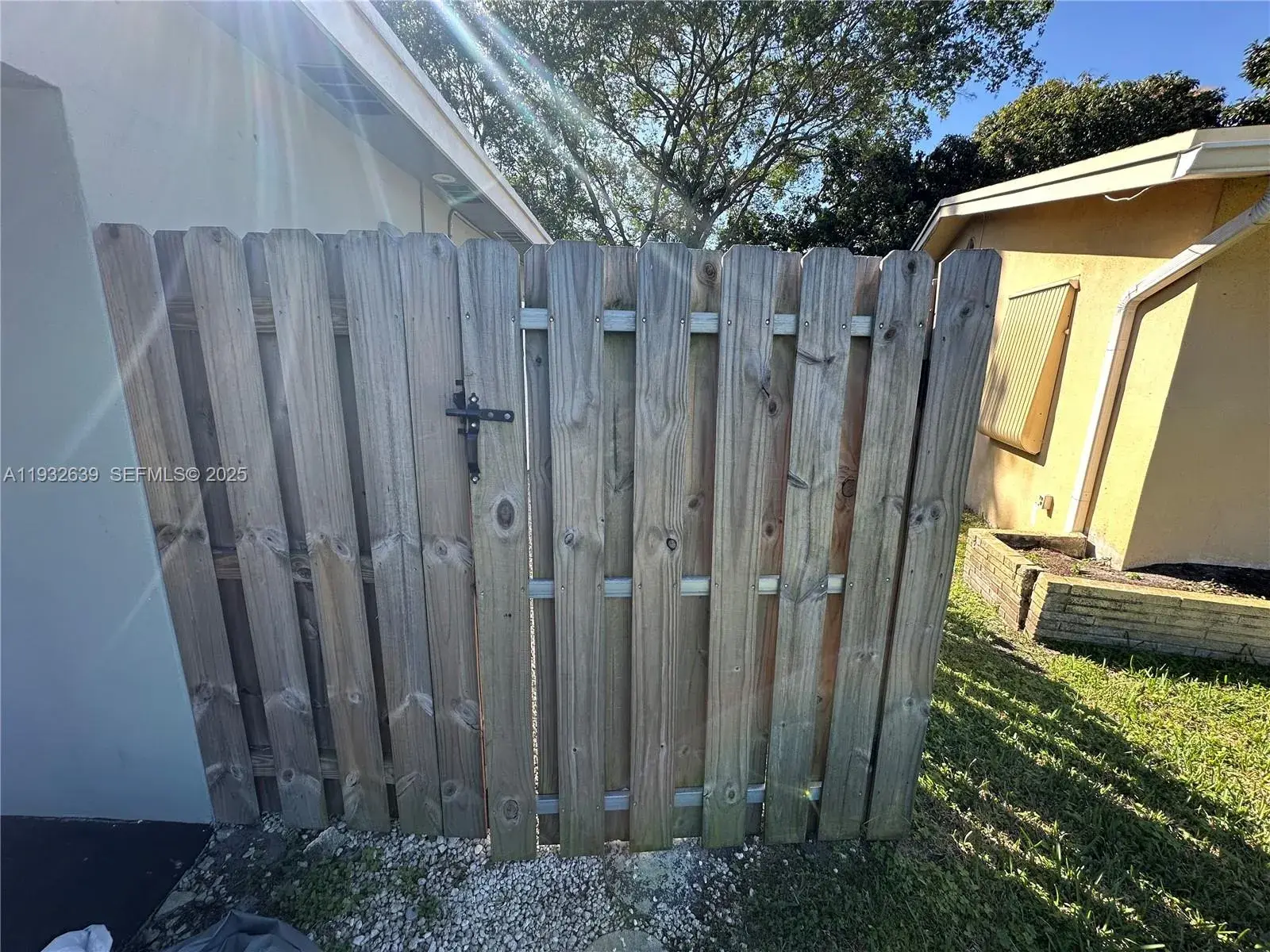 214 S 57th Ave, Hollywood FL 33023