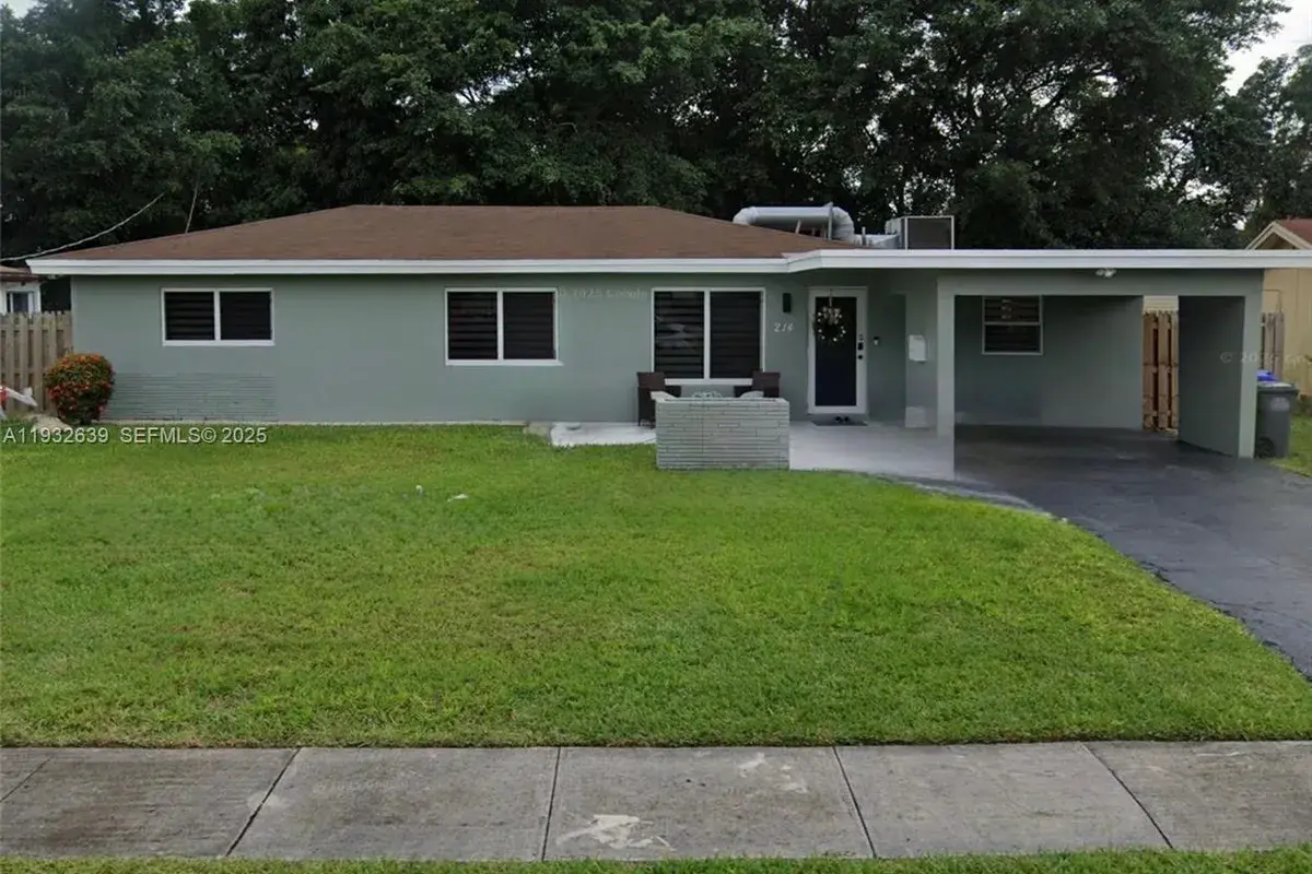 214 S 57th Ave, Hollywood FL 33023