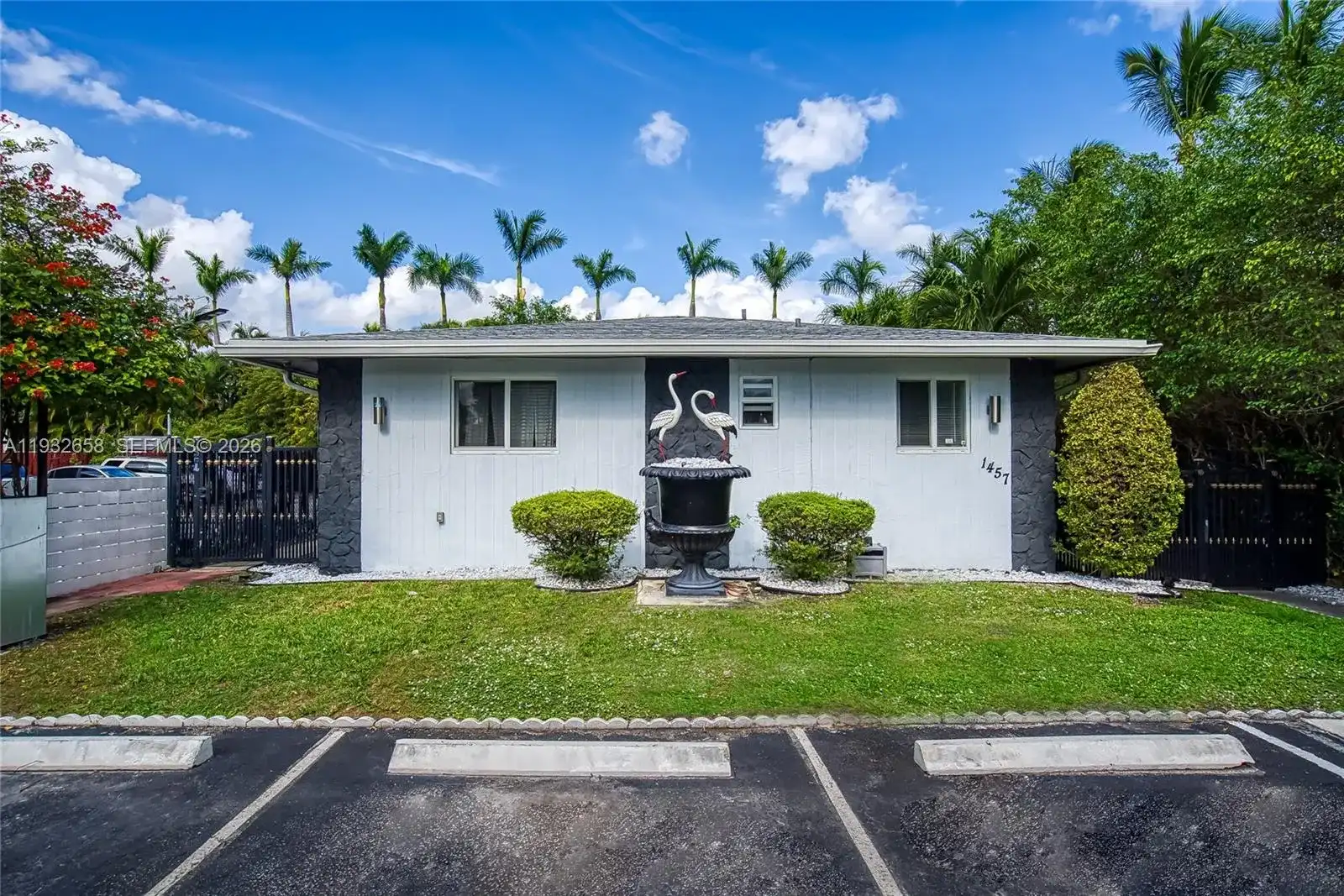 1457 Atlantic Shores Blvd, Hallandale Beach FL 33009