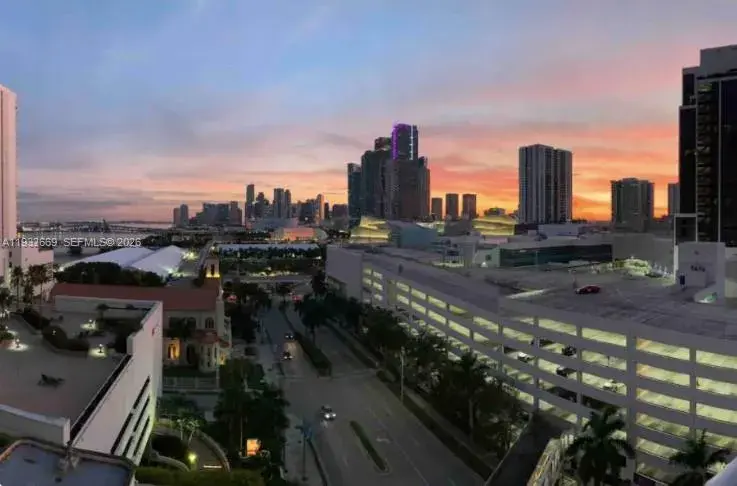 1717 N Bayshore Dr # 1652, Miami FL 33132