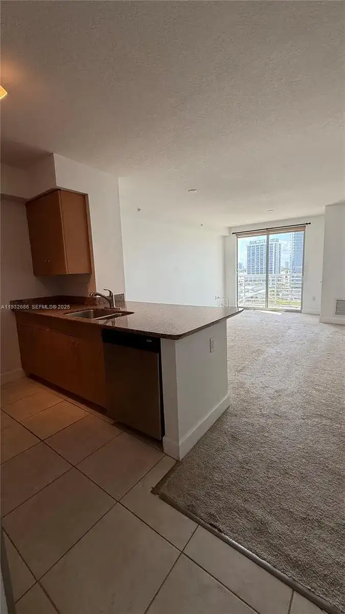 1830 Radius Dr # 915, Hollywood FL 33020 photo 5