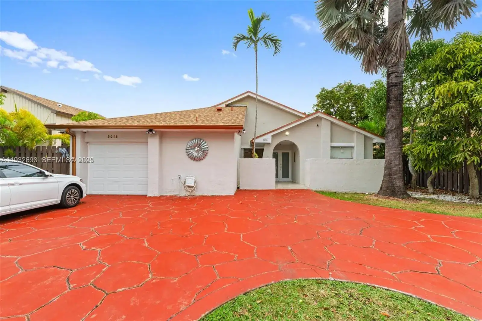 5018 SW 148th Pl, Miami FL 33185 photo 2