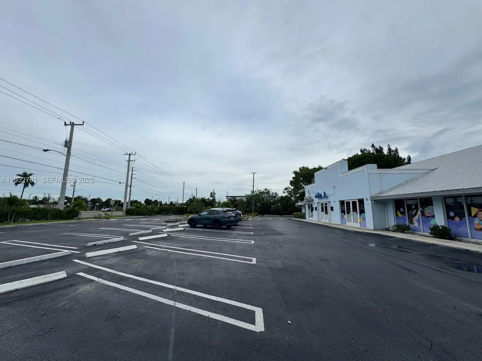 1696 S Military Trail, West Palm Beach FL 33415