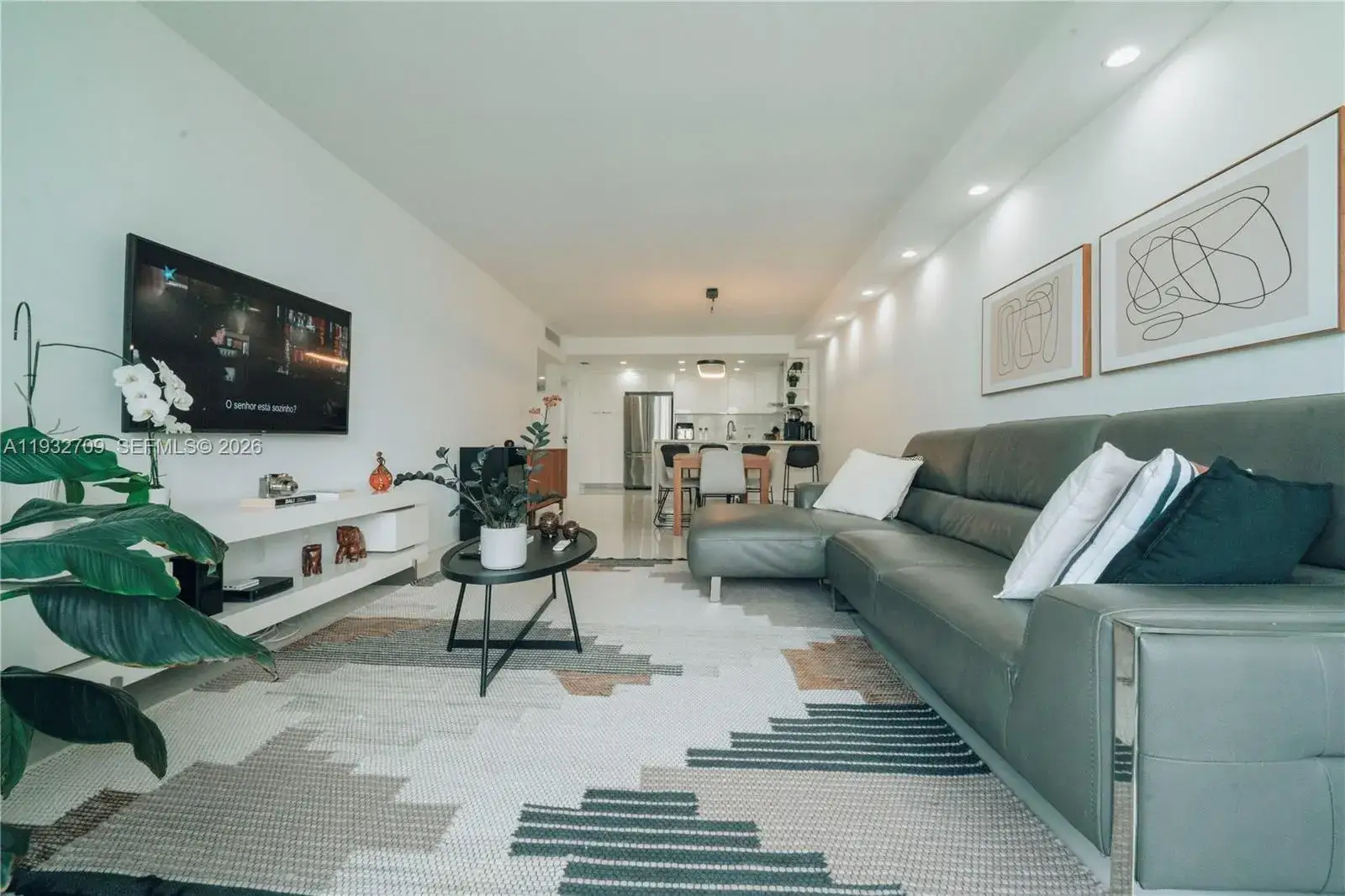 19380 Collins Ave # 1003, Sunny Isles Beach FL 33160