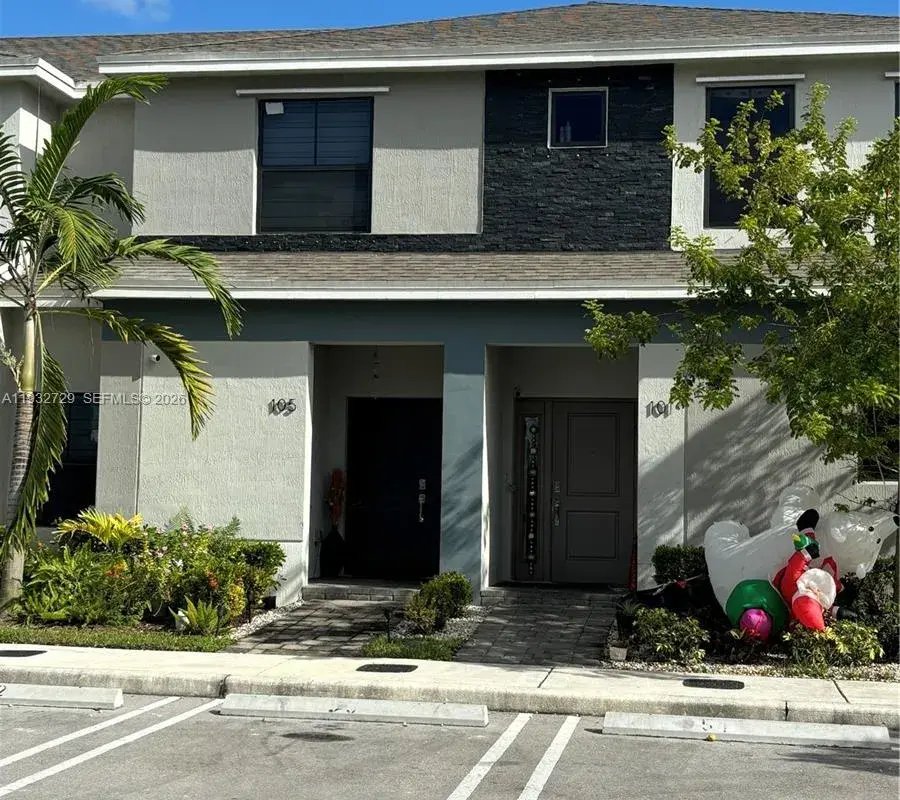 105 NE 3rd Ct, Florida City FL 33034