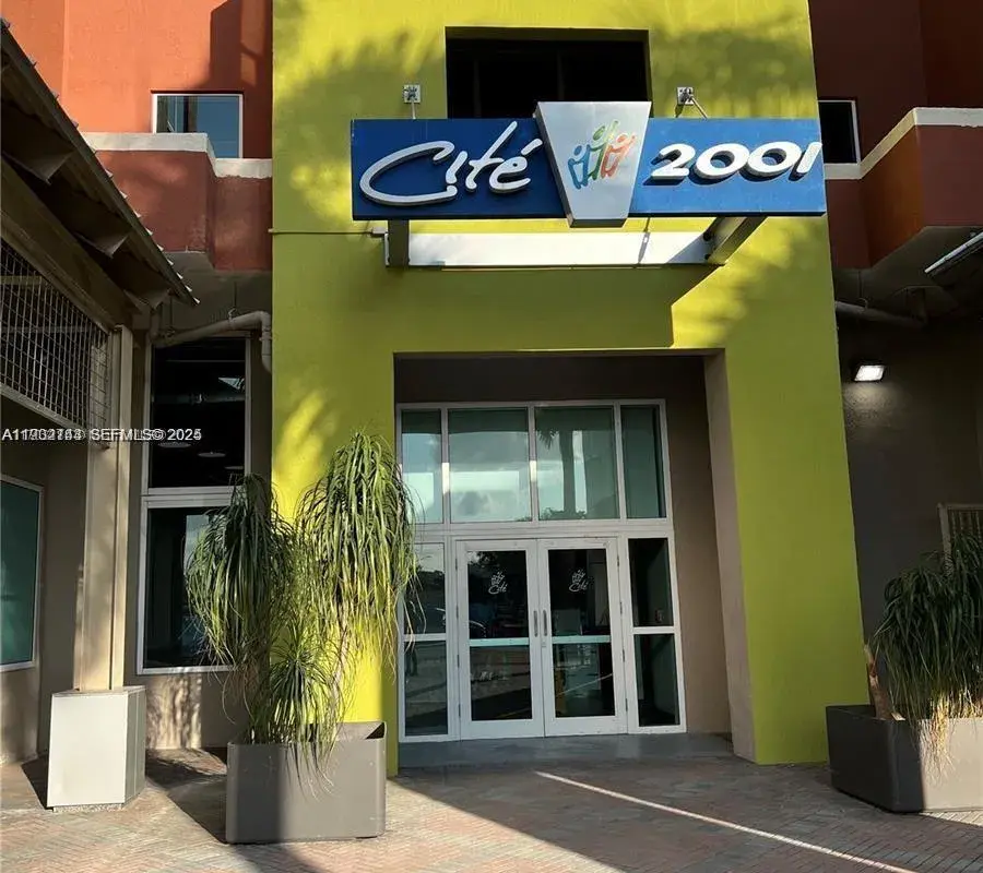 2001 Biscayne Blvd # 3511, Miami FL 33137