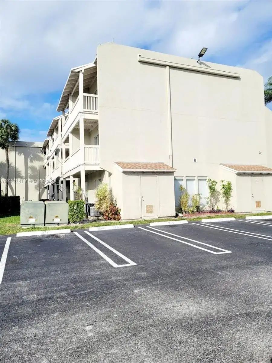 1500 N CONGRESS AVE # 318, West Palm Beach FL 33401 photo 2