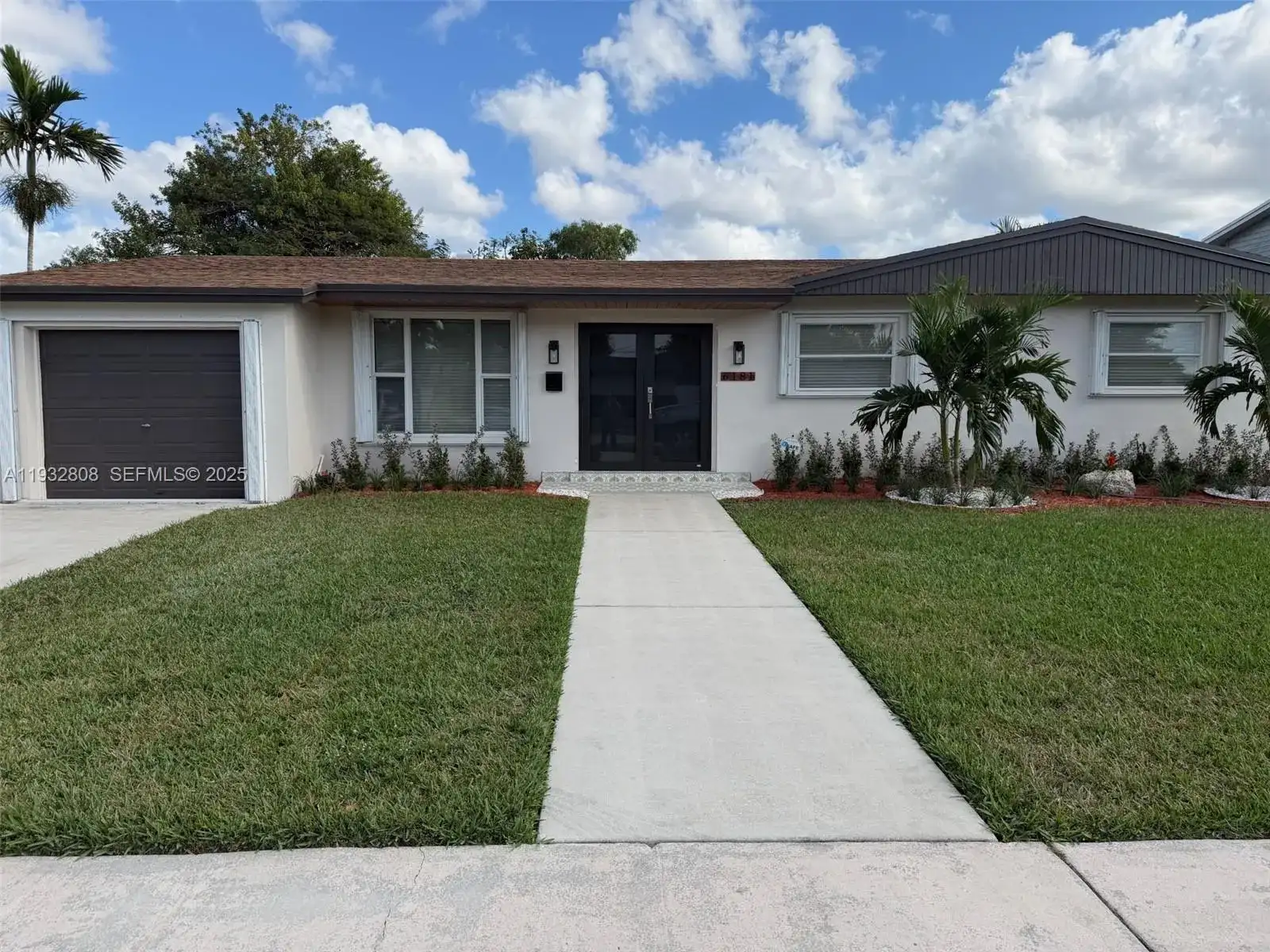 6181 SW 109 ct, Unincorporated Dade County FL 33173 photo 2