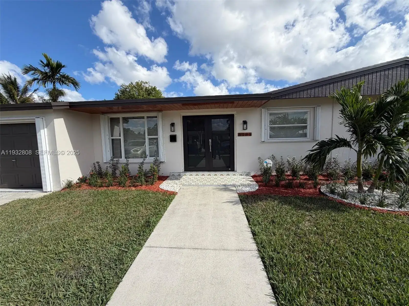 6181 SW 109 ct, Unincorporated Dade County FL 33173 photo 4