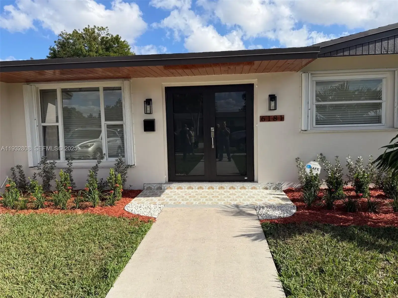 6181 SW 109 ct, Unincorporated Dade County FL 33173 photo 5