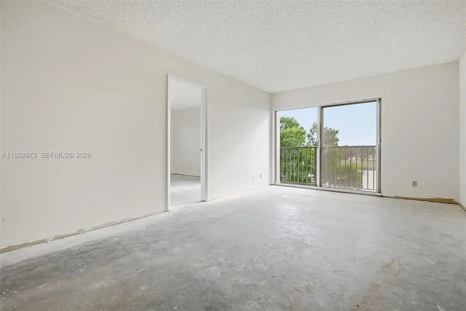 8560 N Sherman Cir # 401, Miramar FL 33025 photo 5