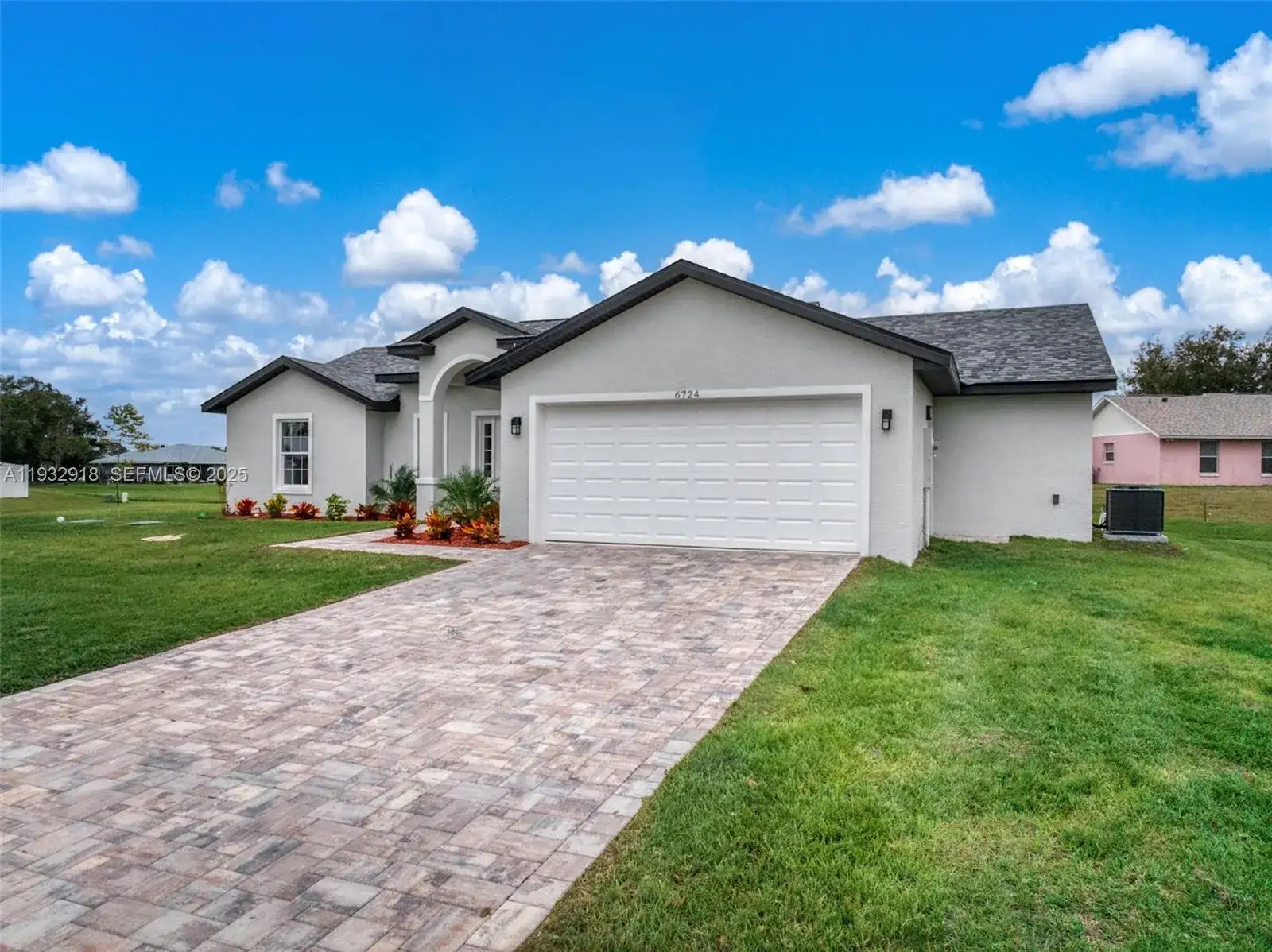 6724 Heavitree DR, Sebring FL 33876 photo 4