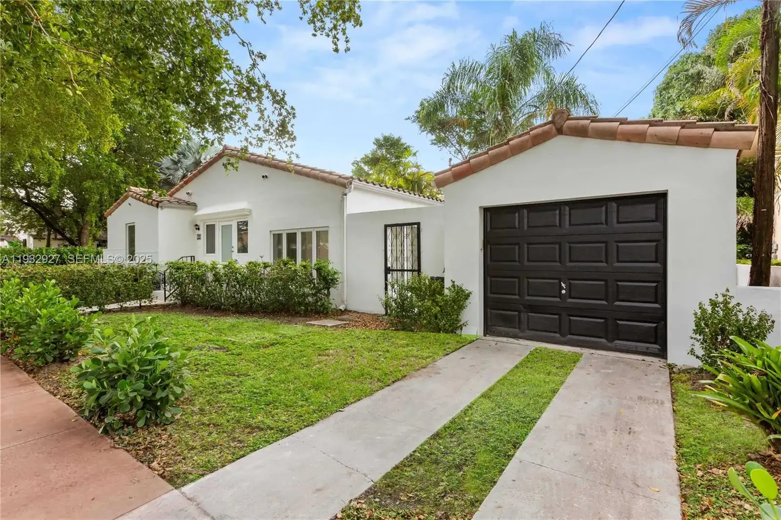 1222 Genoa St, Coral Gables FL 33134 photo 3