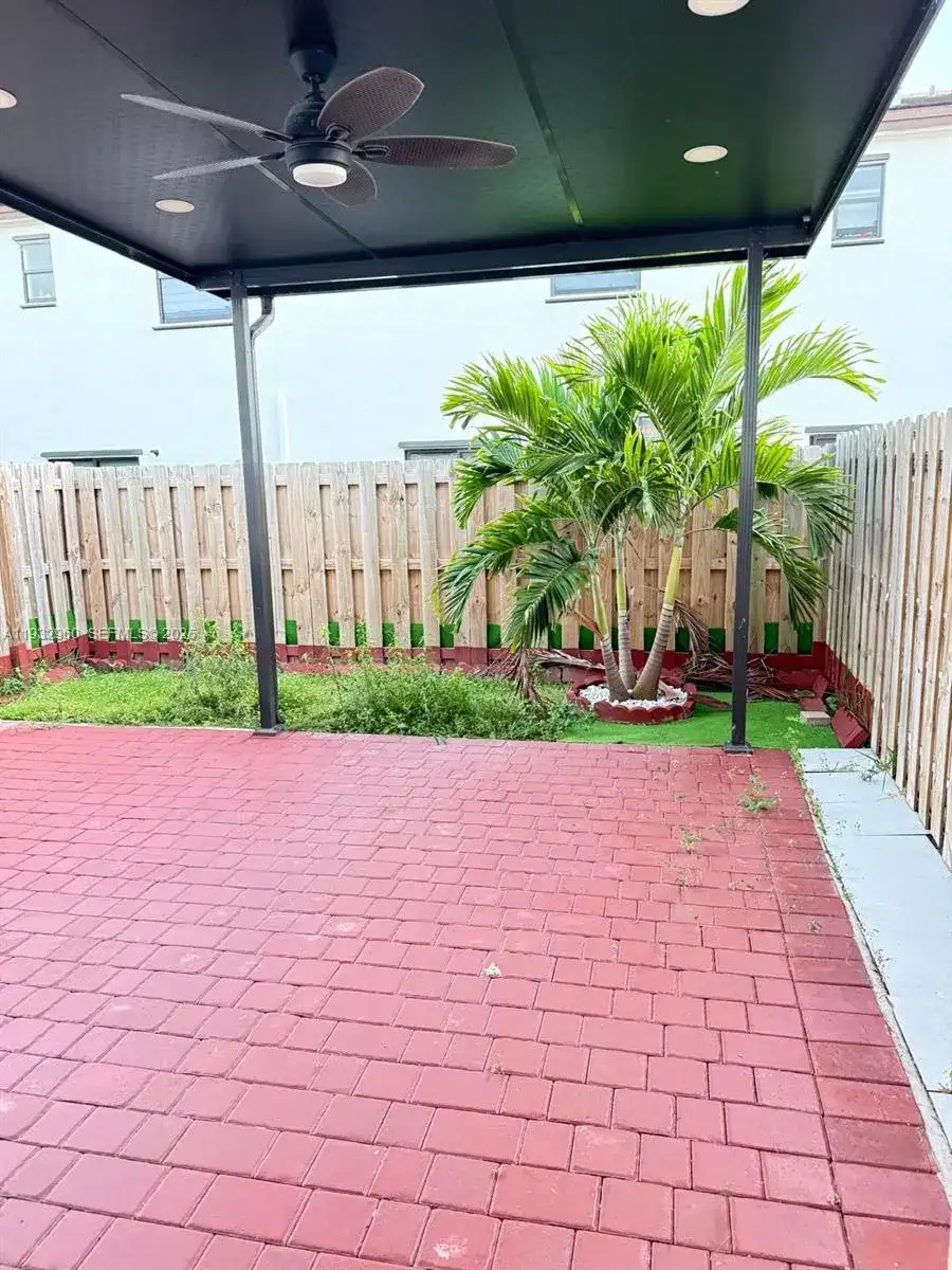 12916 SW 233rd Ter, Homestead FL 33032 photo 2