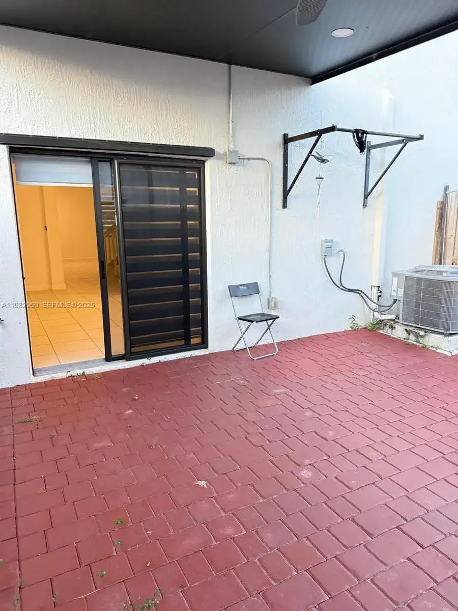 12916 SW 233rd Ter, Homestead FL 33032 photo 3