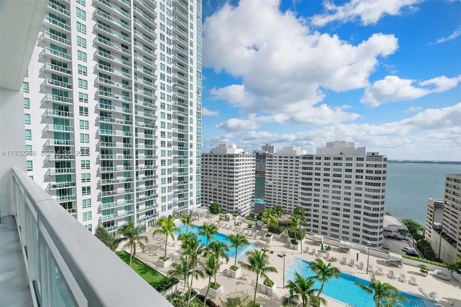 951 Brickell Ave # 1806, Miami FL 33131