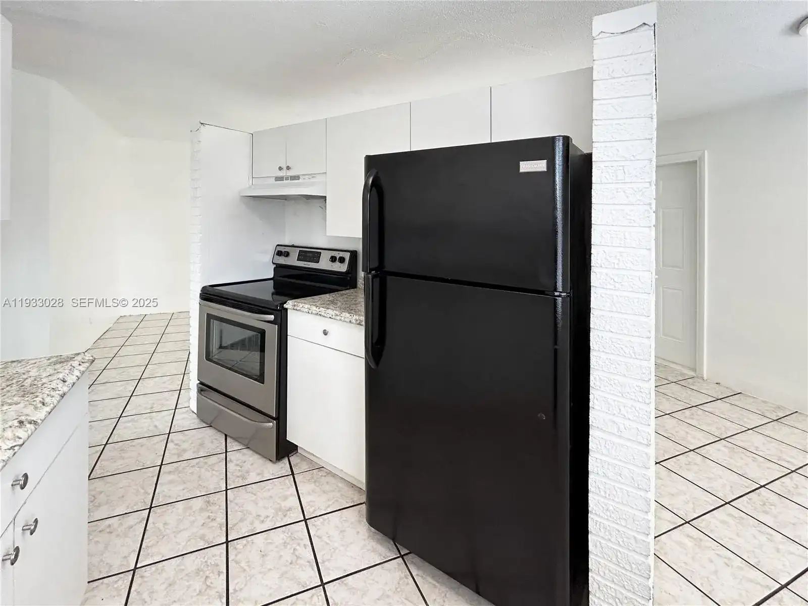 3049 NW 9th Ave # 6, Wilton Manors FL 33311 photo 3